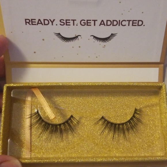 Boxycharm Aug. 2019 Box - Picture 7 of 8